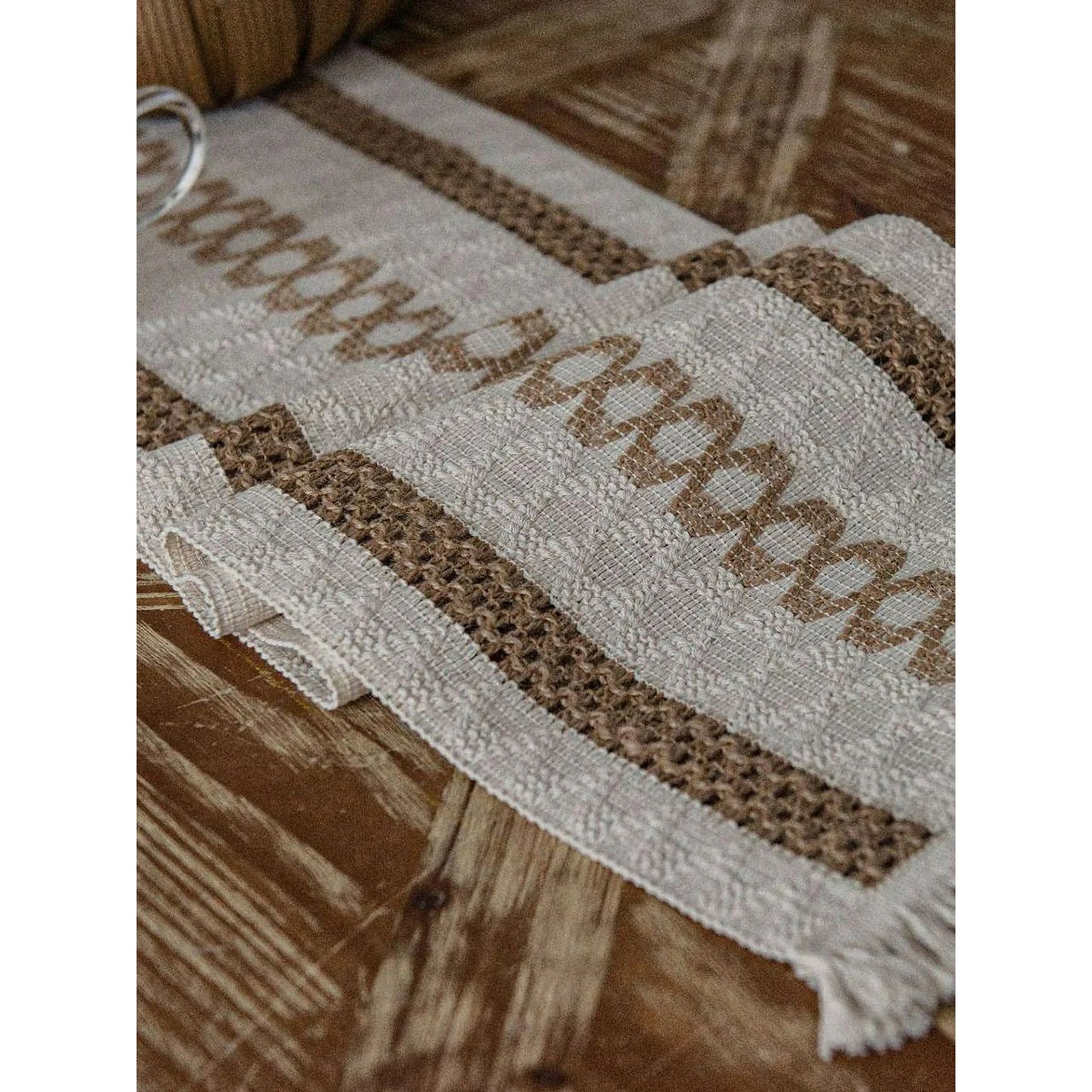 Woven Cotton & Jute Table Runner – Natural Tones