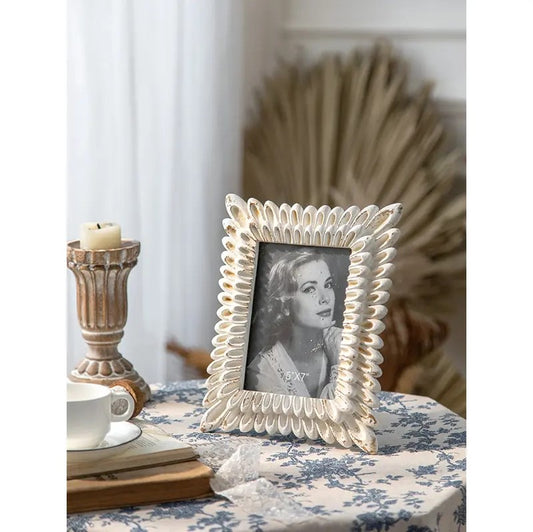 Ornate Ivory Photo Frame – 22.5*3*27.5 CM