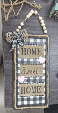 Hanging HOME SWEET HOME Plaque with Bow and Beads