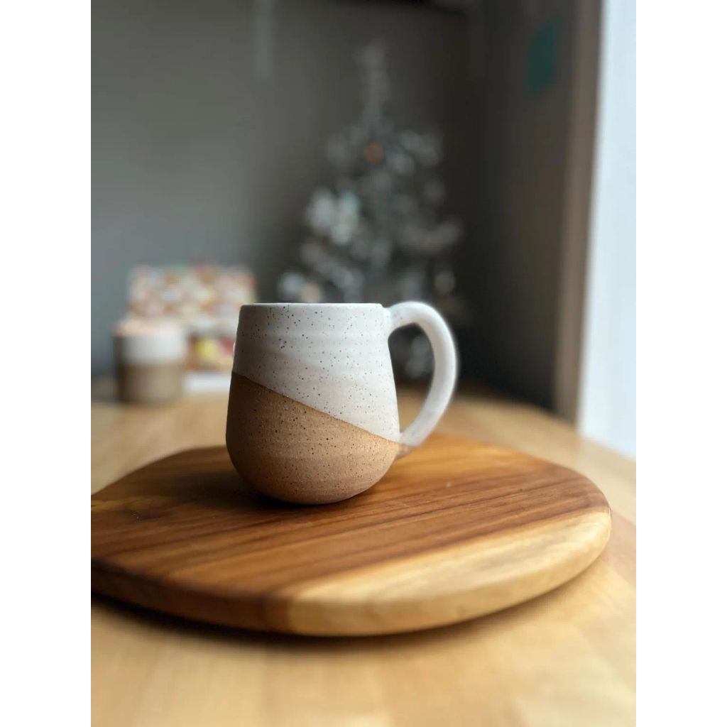 Gradient Speckled Ceramic Mugs